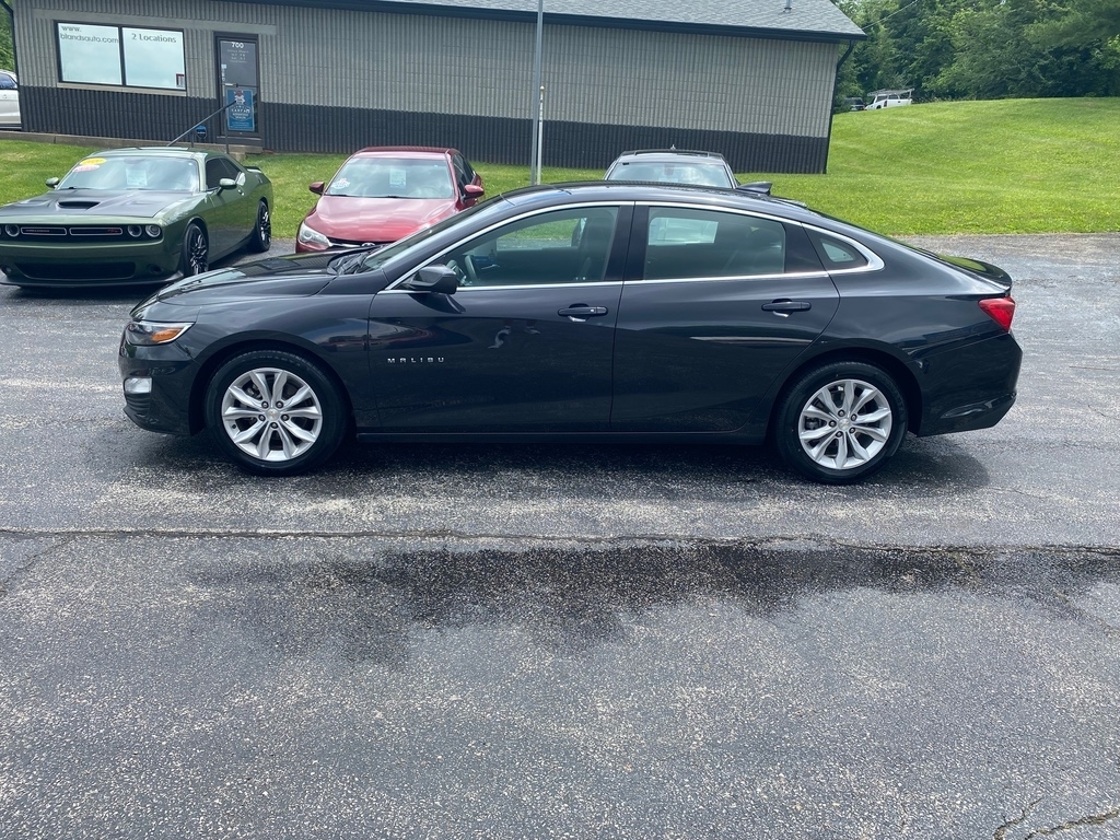 2023 Chevrolet Malibu LT Sedan