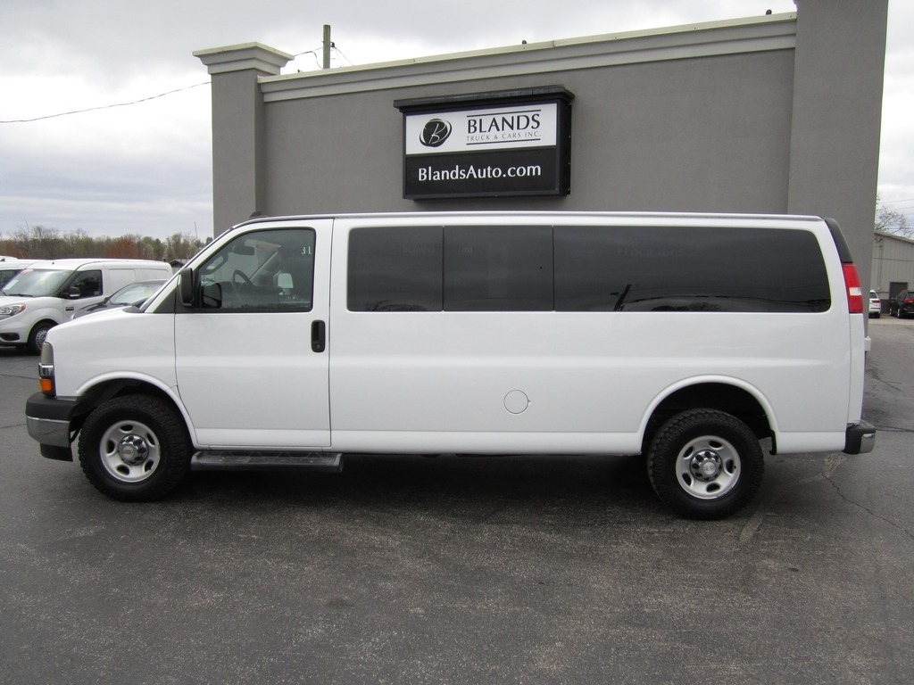 2019 Chevrolet Express LT 3500 Full-Size