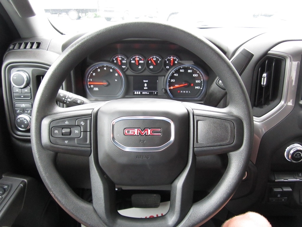 2024 GMC Sierra 2500HD Pro photo