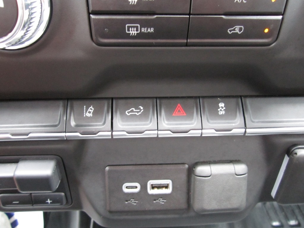 2024 GMC Sierra 2500HD Pro photo