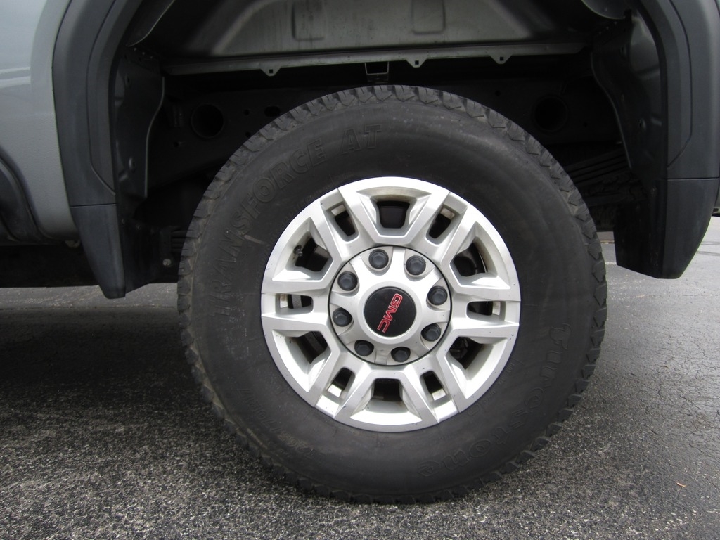 2024 GMC Sierra 2500HD Pro photo