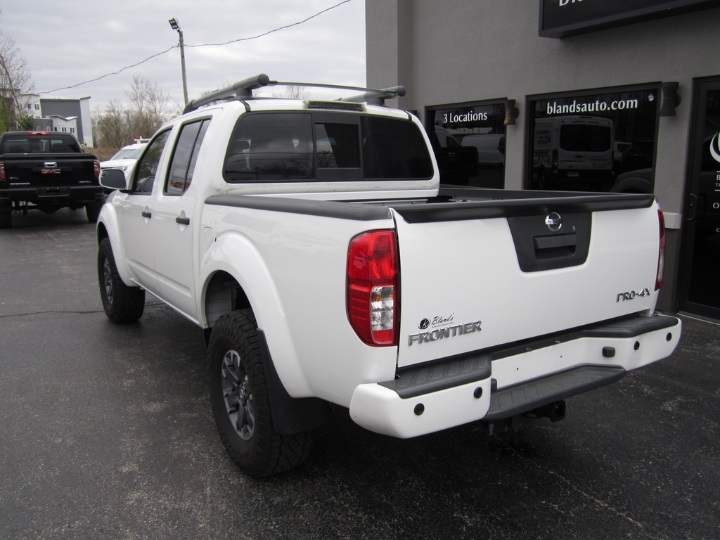 2020 Nissan Frontier PRO-4X photo