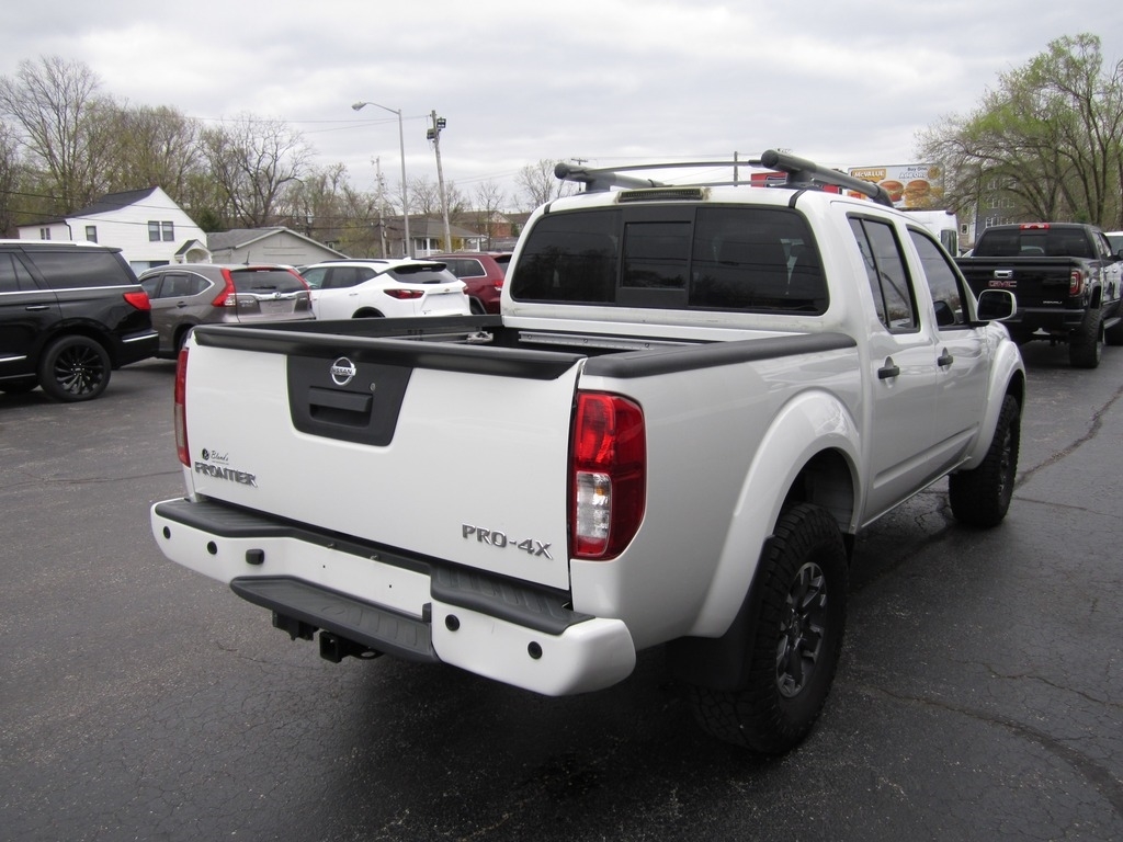 2020 Nissan Frontier PRO-4X photo