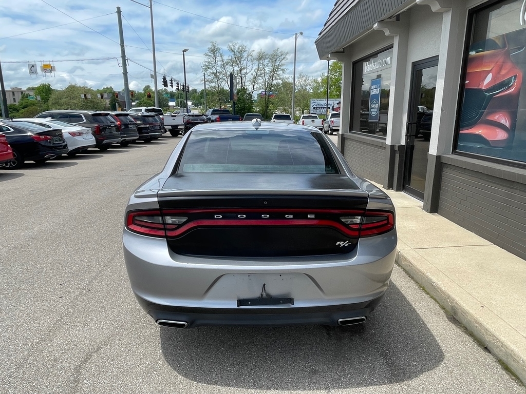 2016 Dodge Charger R/T photo