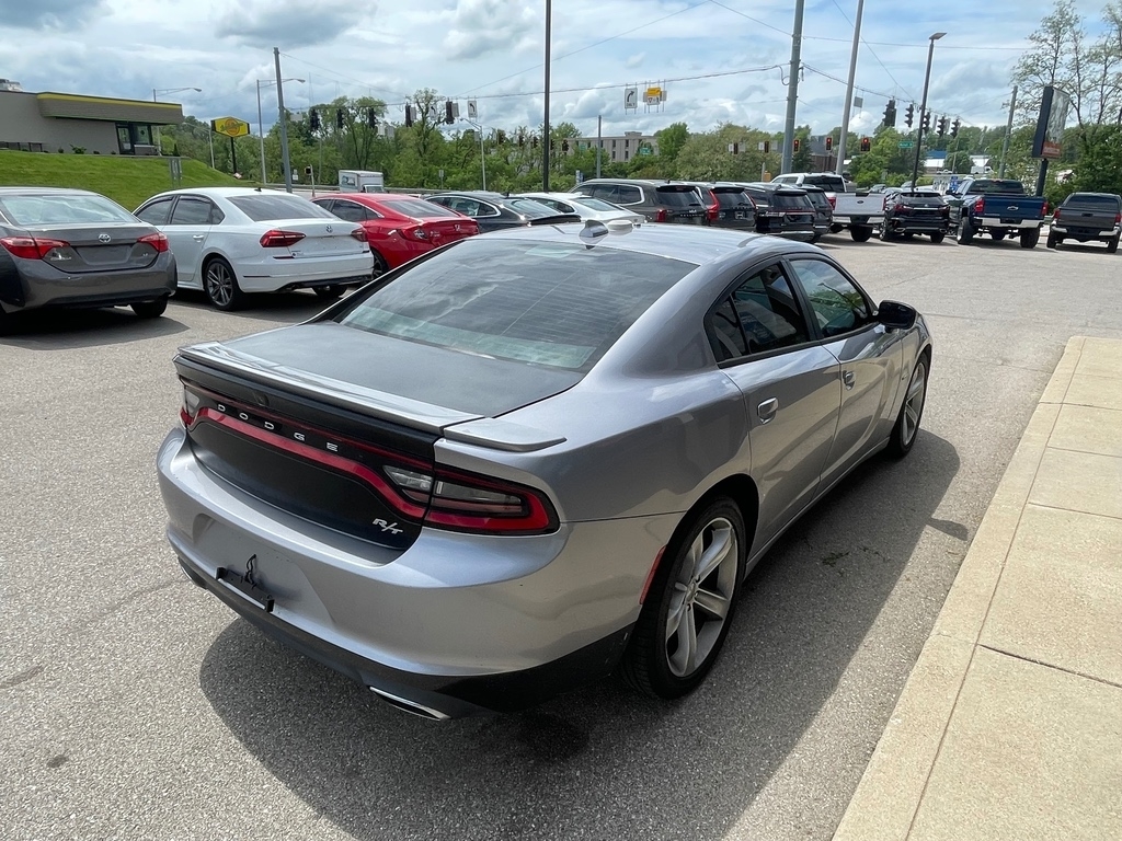 2016 Dodge Charger R/T photo
