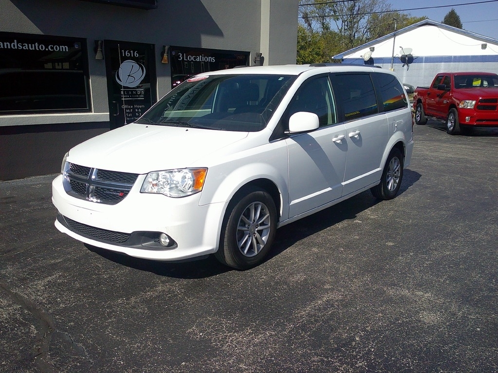 2019 Dodge Grand Caravan SXT photo