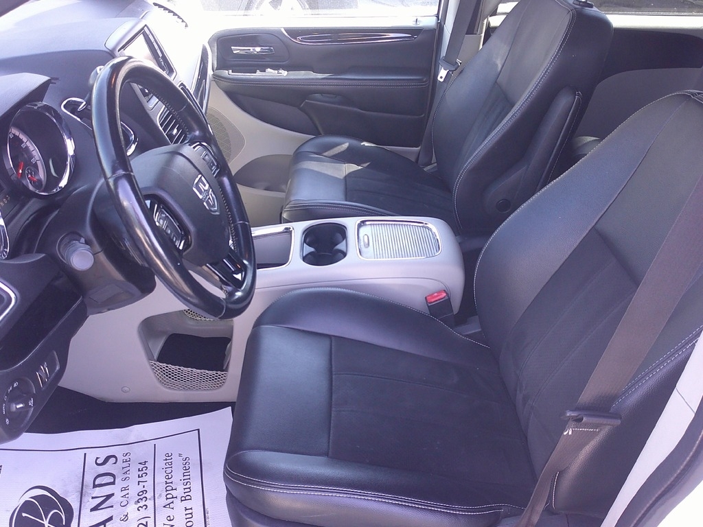 2019 Dodge Grand Caravan SXT photo