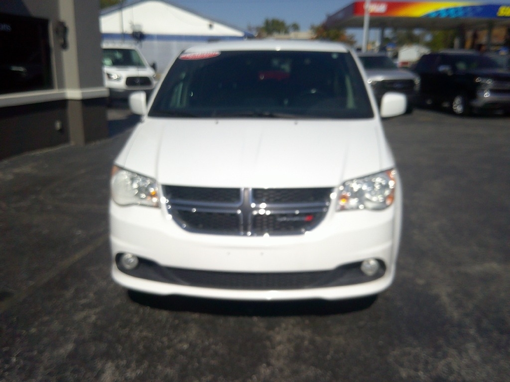 2019 Dodge Grand Caravan SXT photo