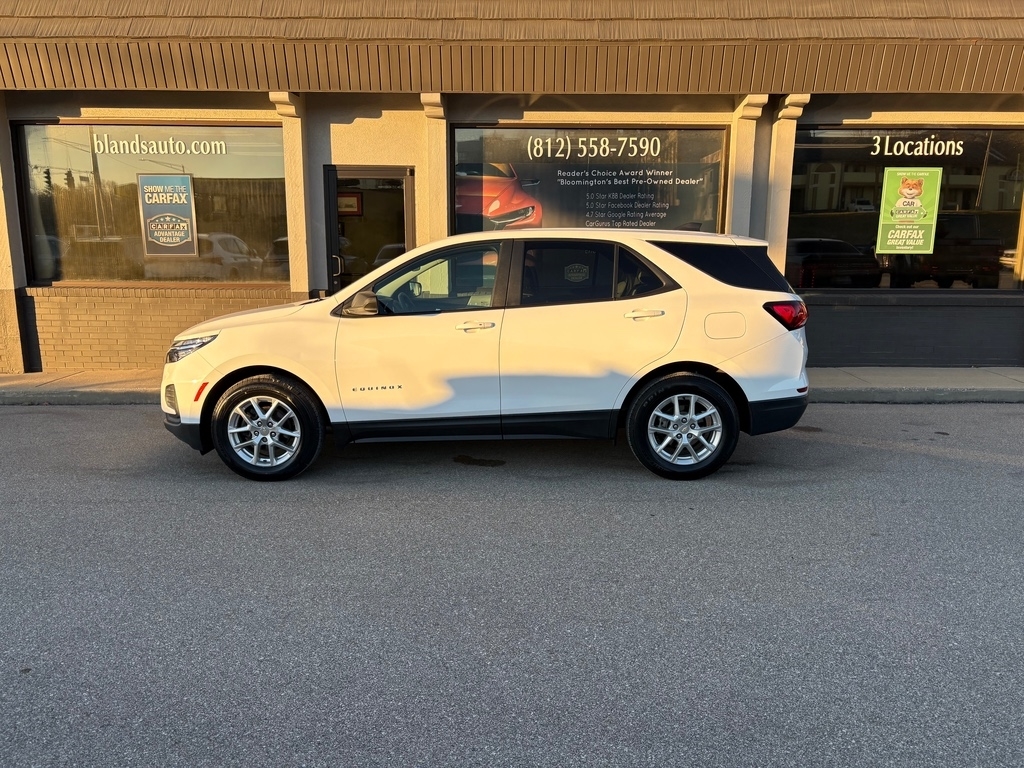 2022 Chevrolet Equinox LS SUV
