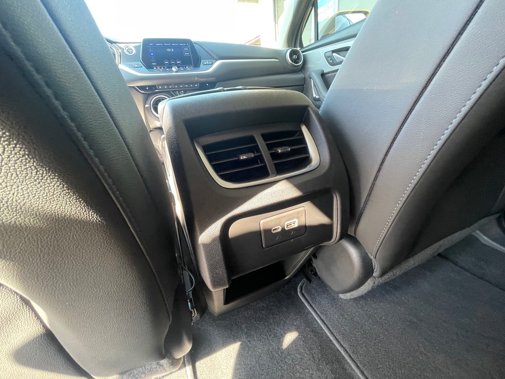 2019 Chevrolet Blazer LT photo