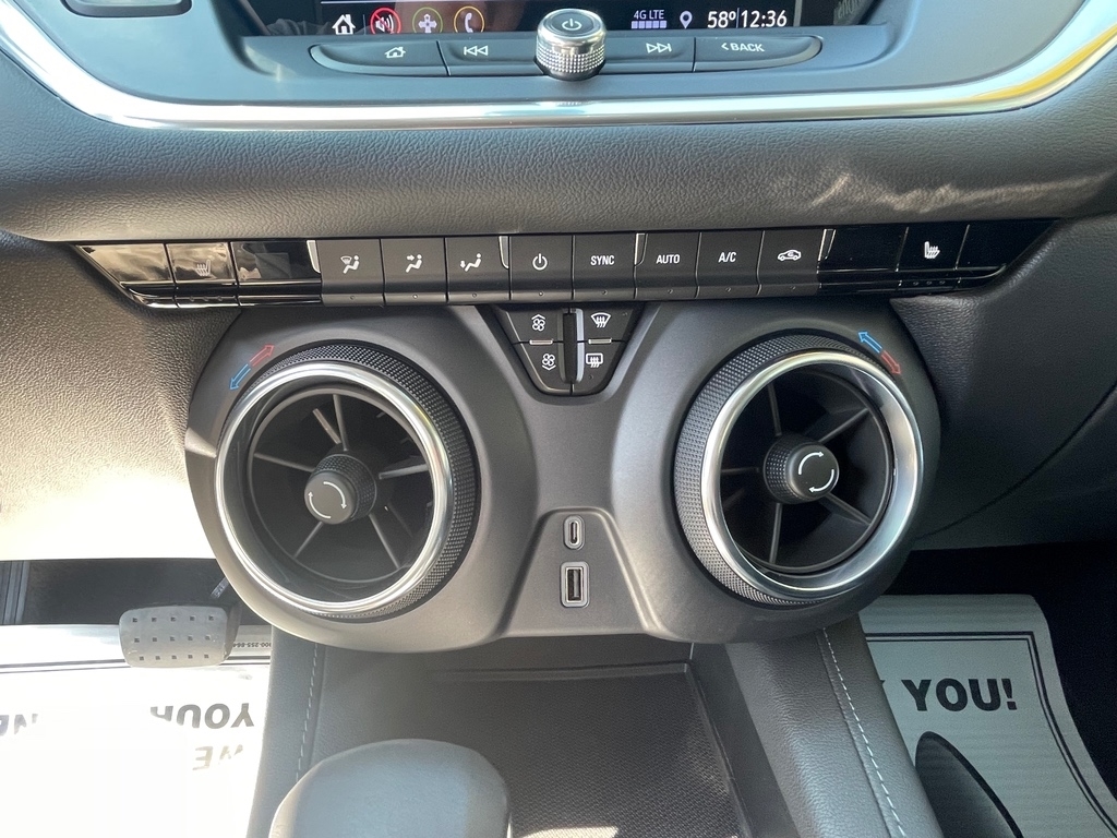2019 Chevrolet Blazer LT photo