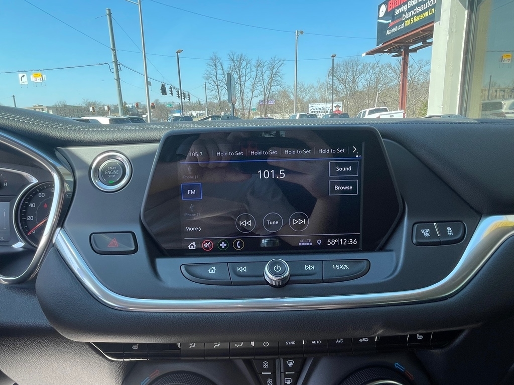 2019 Chevrolet Blazer LT photo
