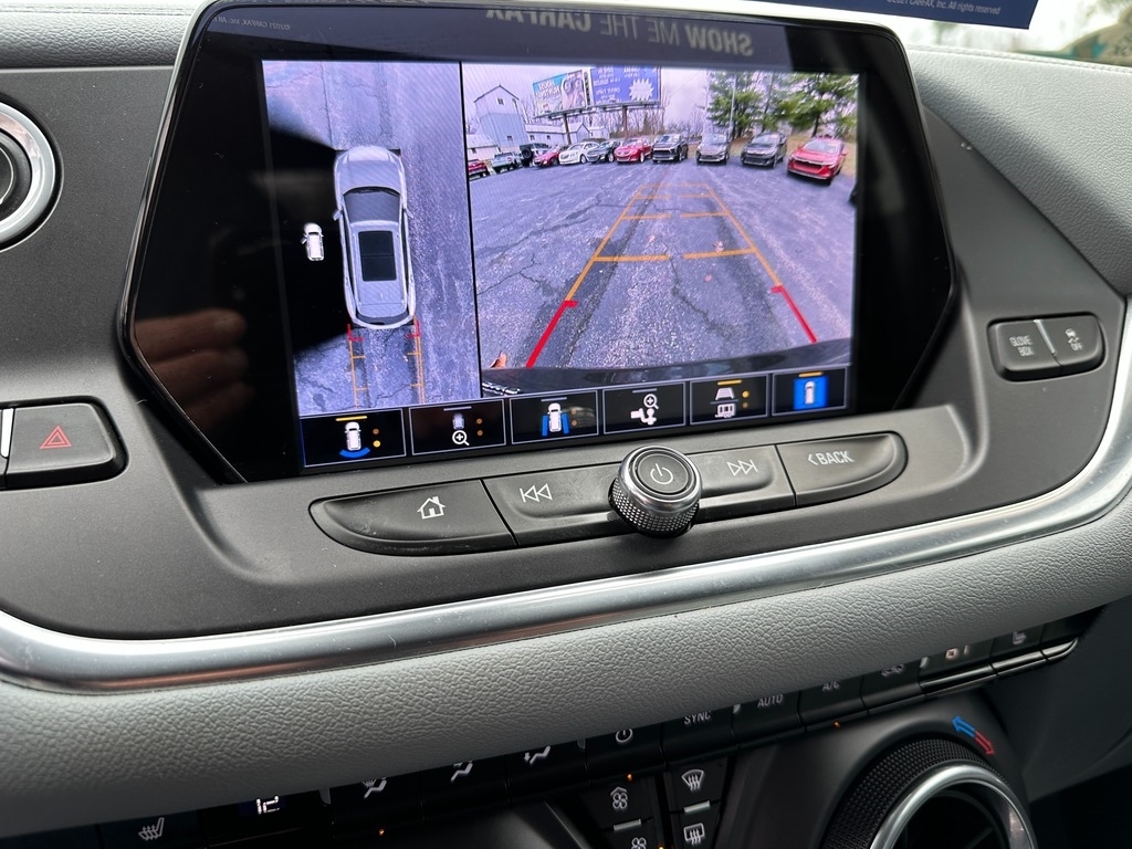 2022 Chevrolet Blazer LT photo
