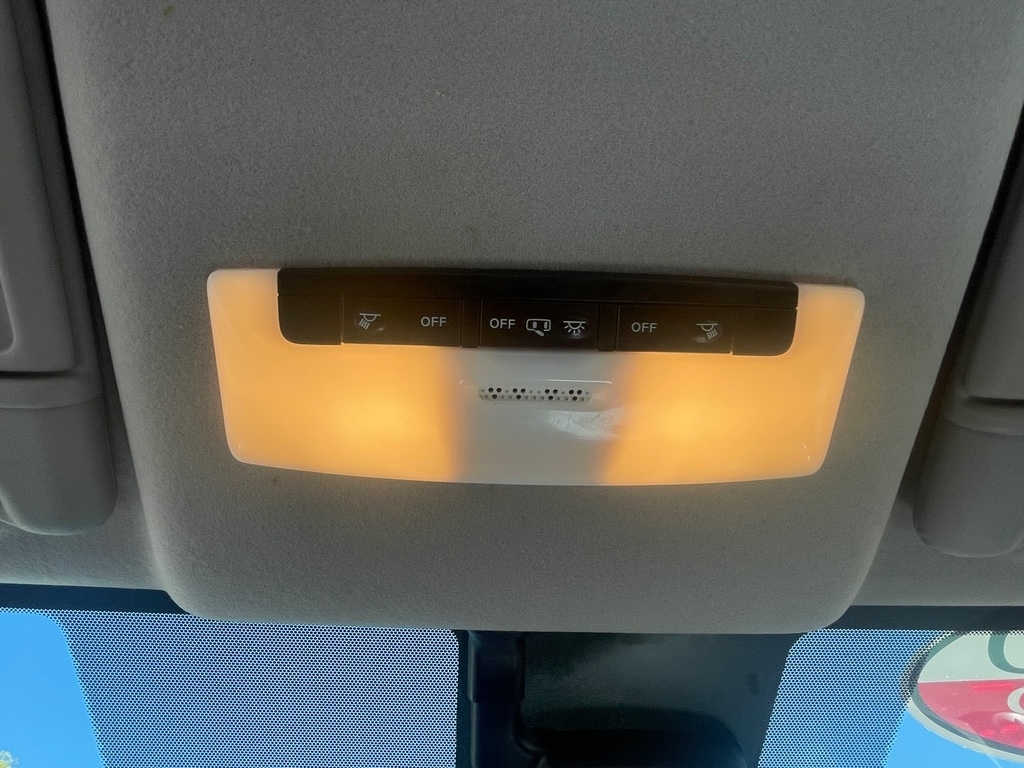 2021 Nissan Versa SV photo