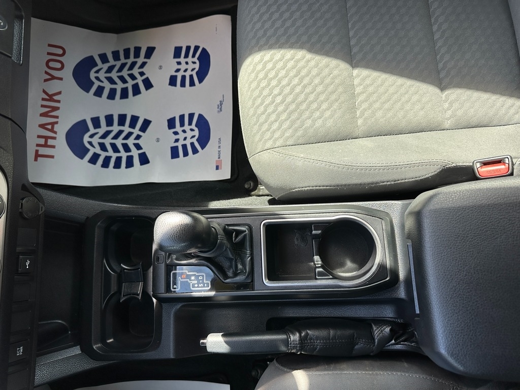 2021 Toyota Tacoma SR photo