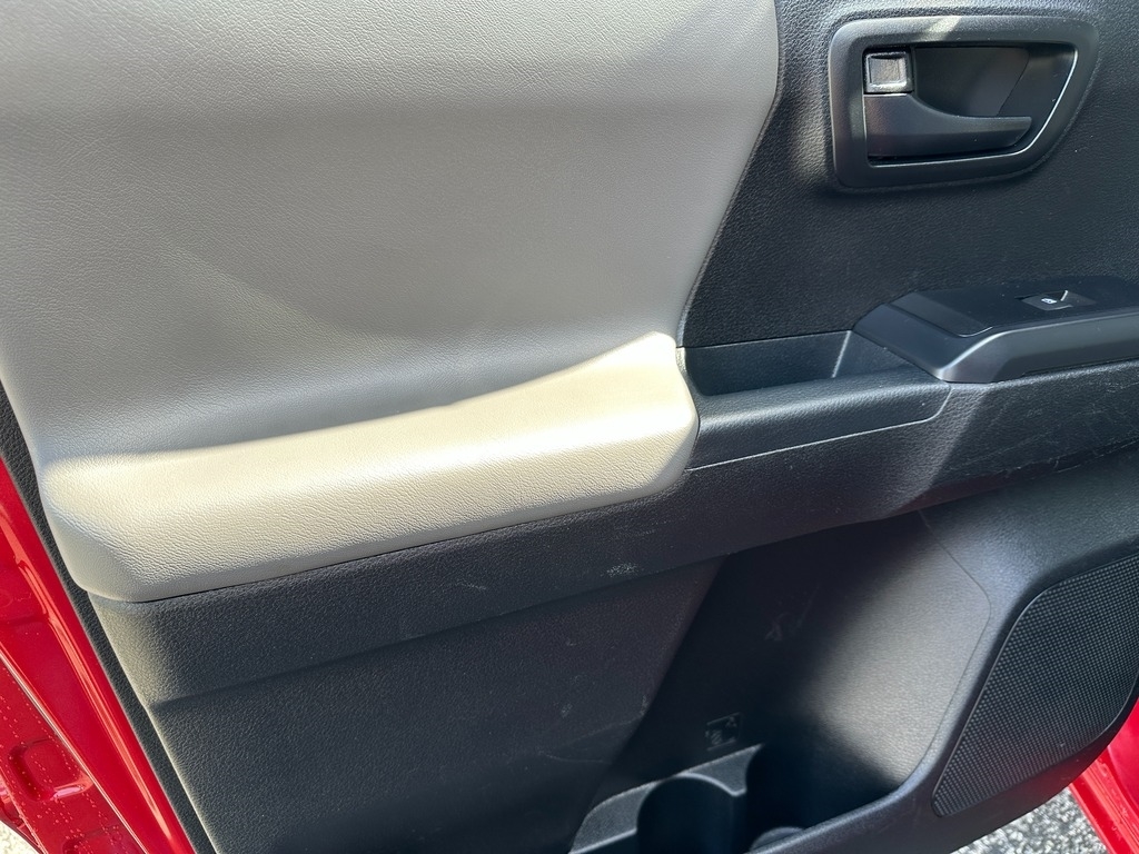 2021 Toyota Tacoma SR photo