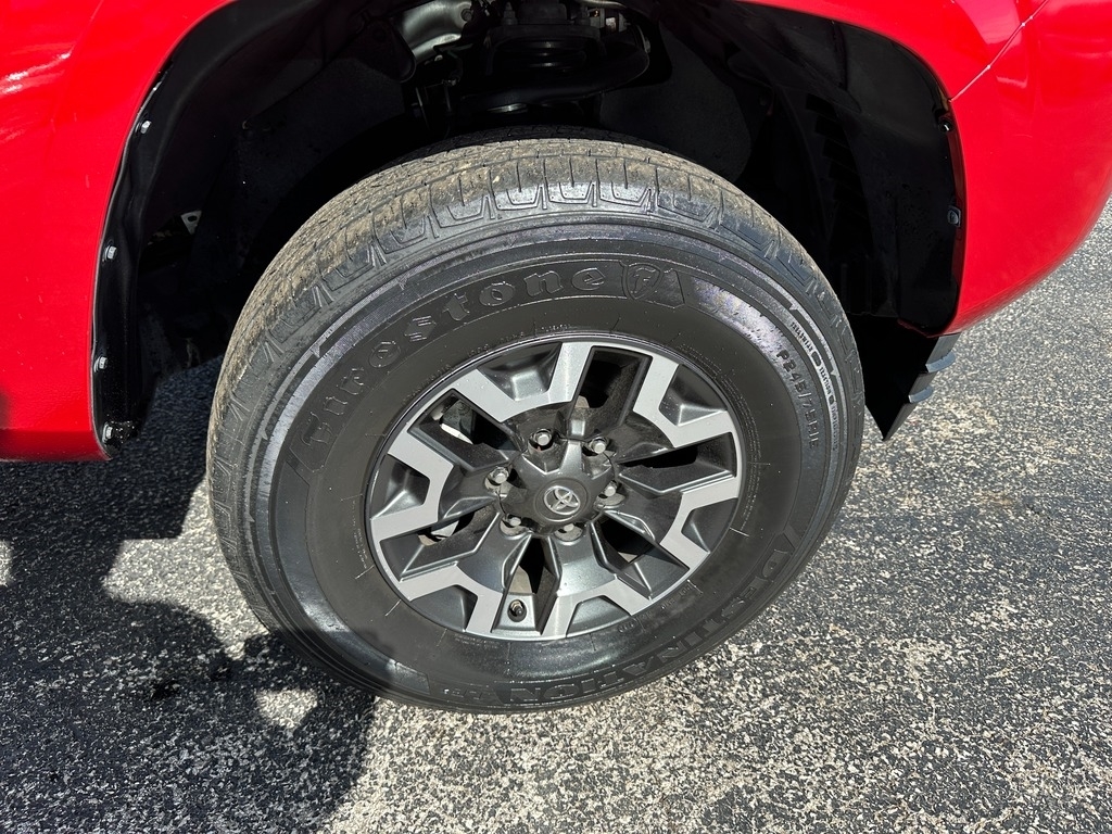 2021 Toyota Tacoma SR photo
