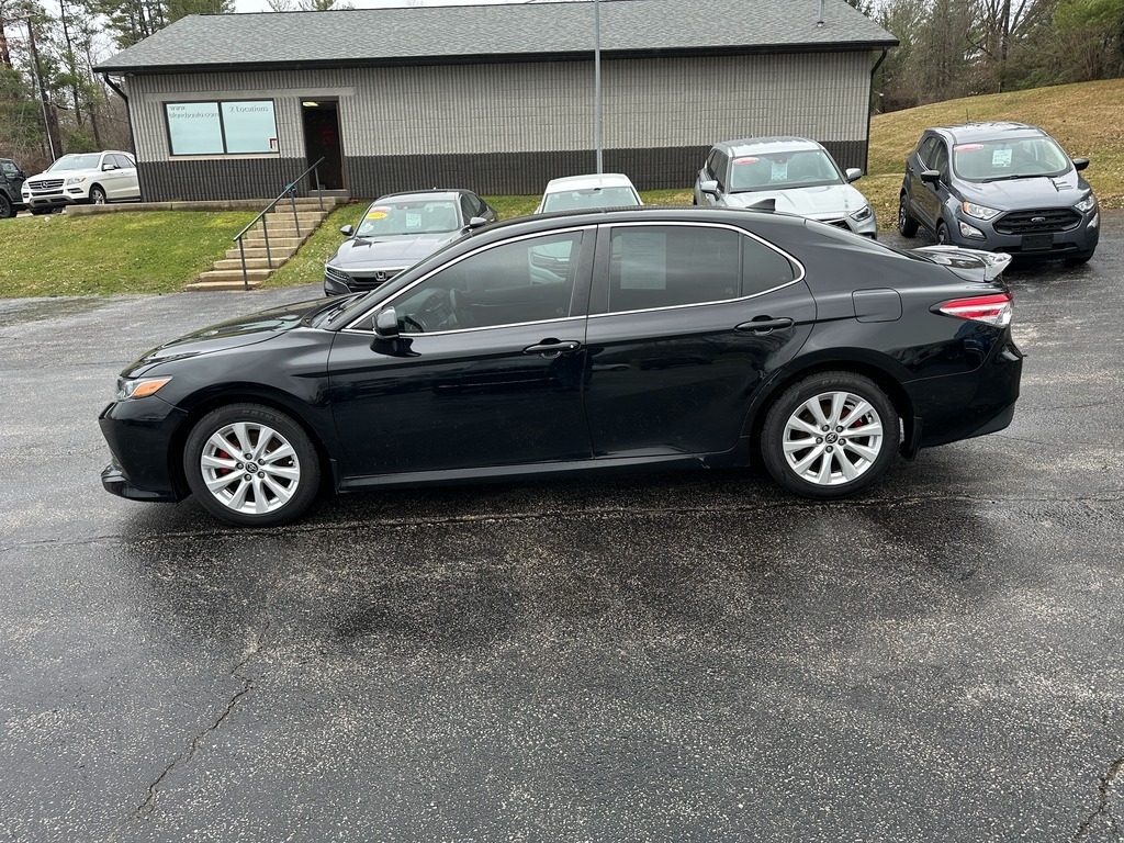 2020 Toyota Camry LE Sedan