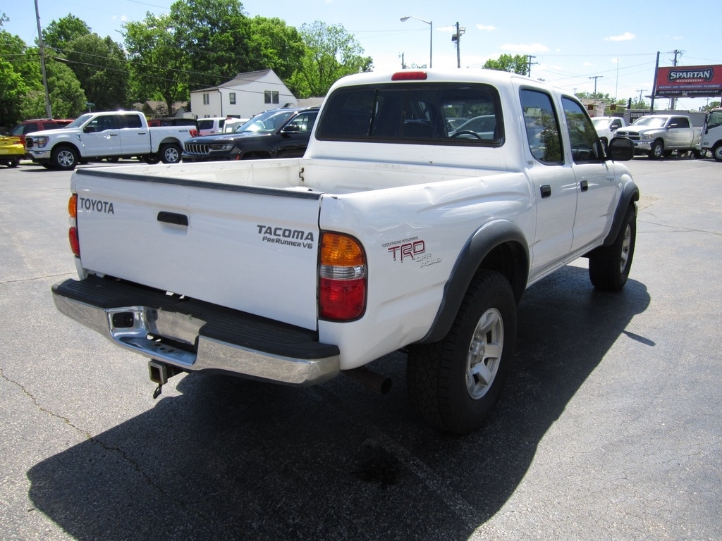 2004 Toyota Tacoma PreRunner V6 photo