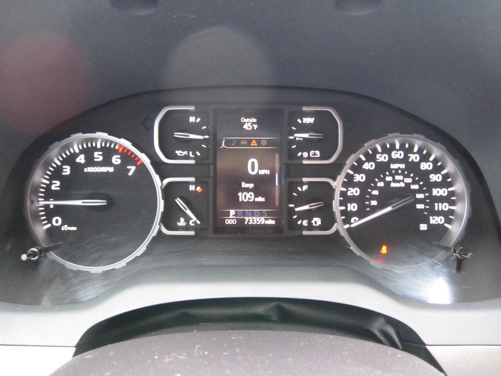 2018 Toyota Tundra SR5 photo
