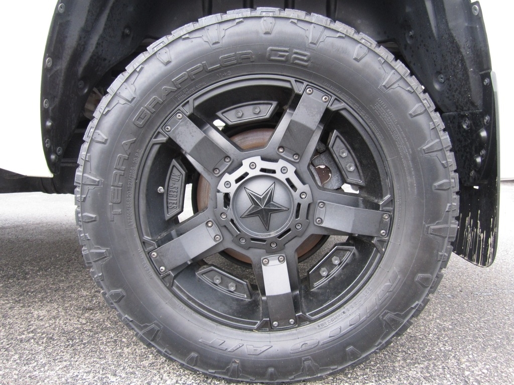 2018 Toyota Tundra SR5 photo