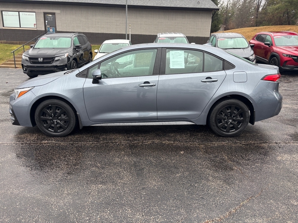 2024 Toyota Corolla SE Sedan