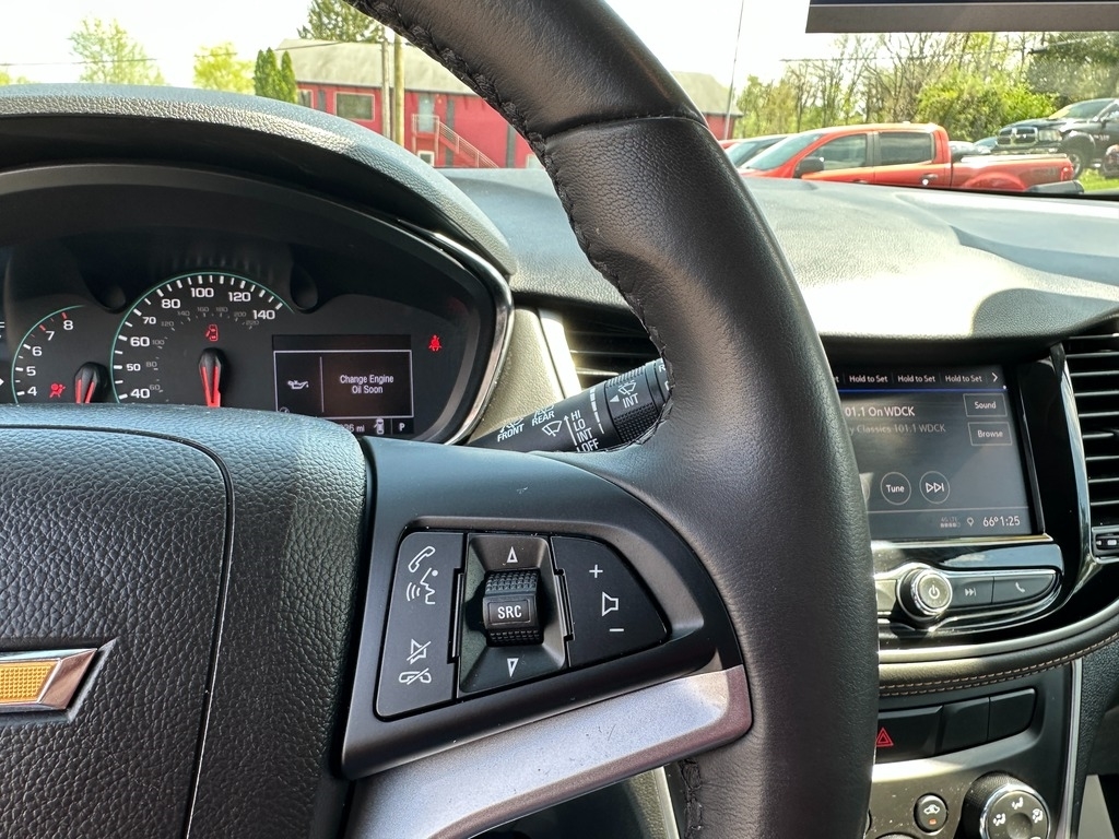 2020 Chevrolet Trax LT photo