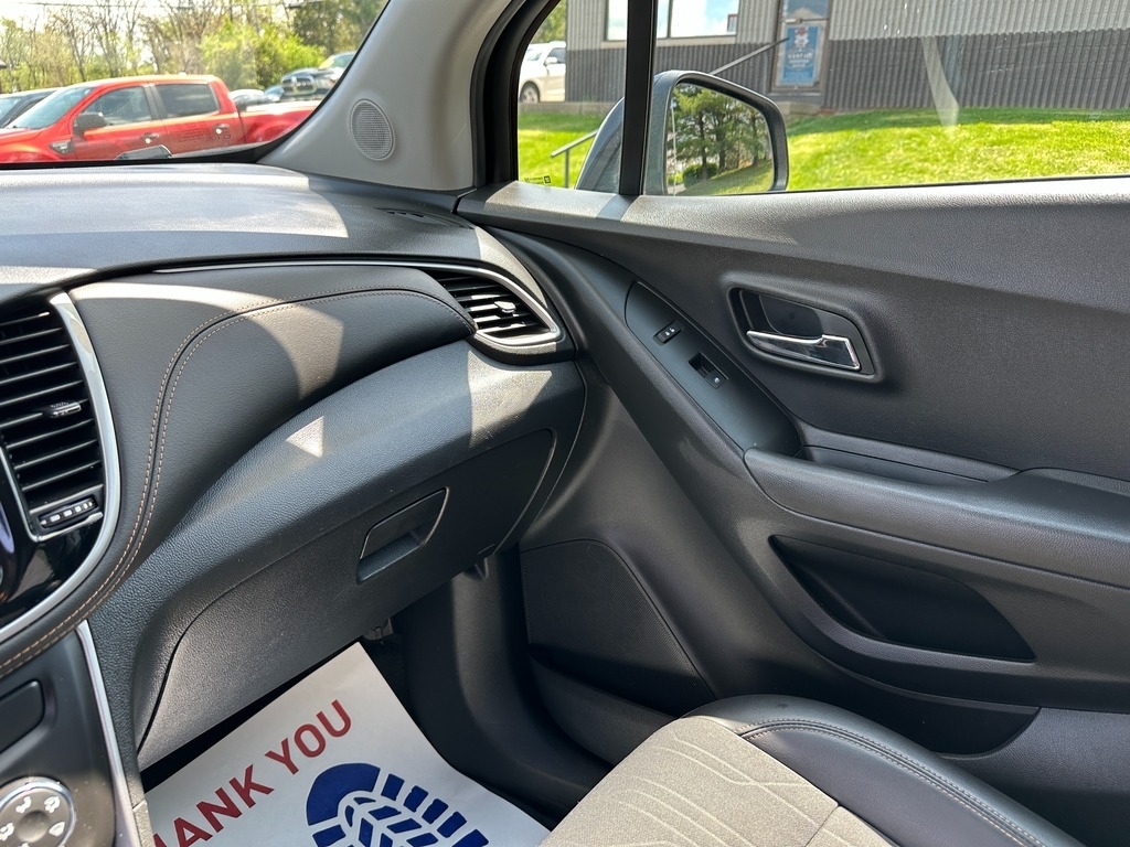 2020 Chevrolet Trax LT photo