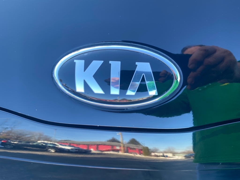 2021 Kia Soul LX photo