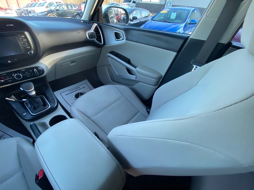 2021 Kia Soul LX photo