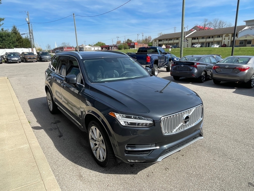 2017 Volvo XC90 T6 Inscription photo