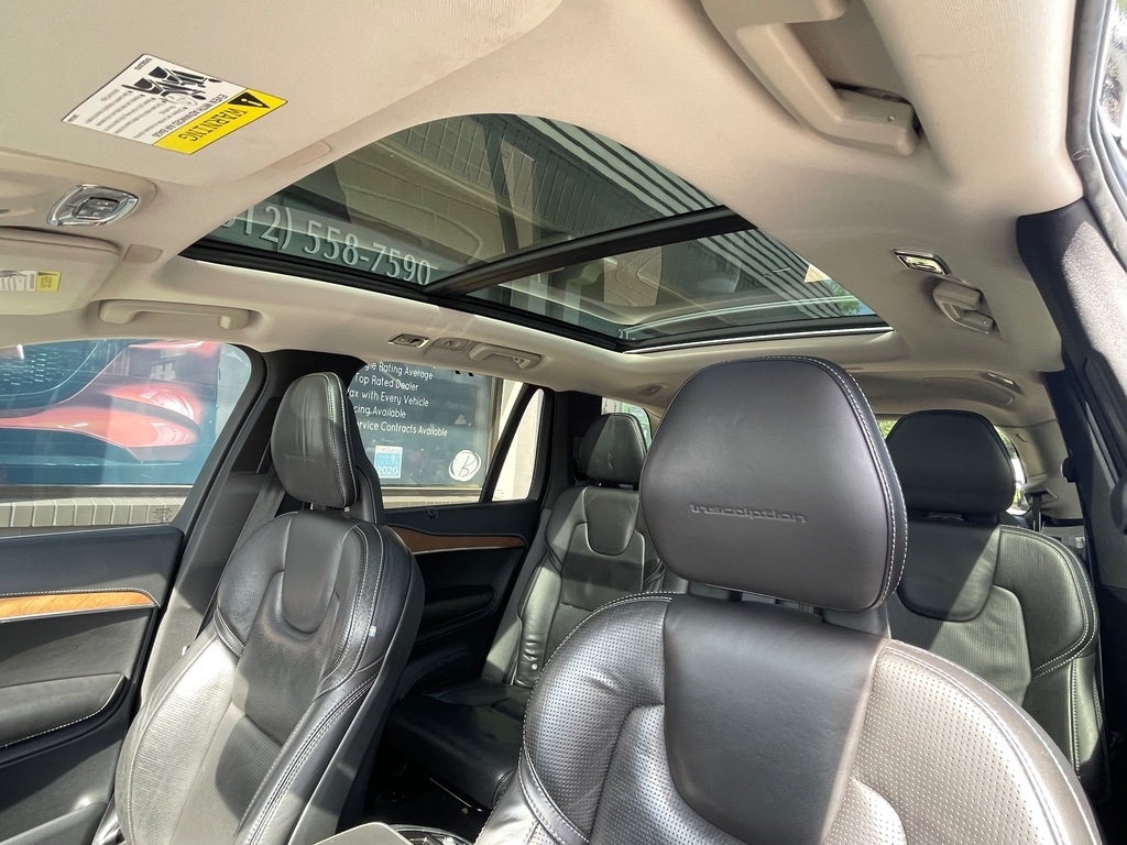 2017 Volvo XC90 T6 Inscription photo