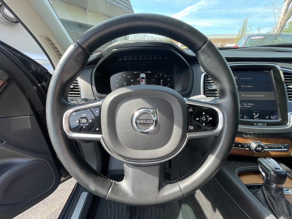 2017 Volvo XC90 T6 Inscription photo