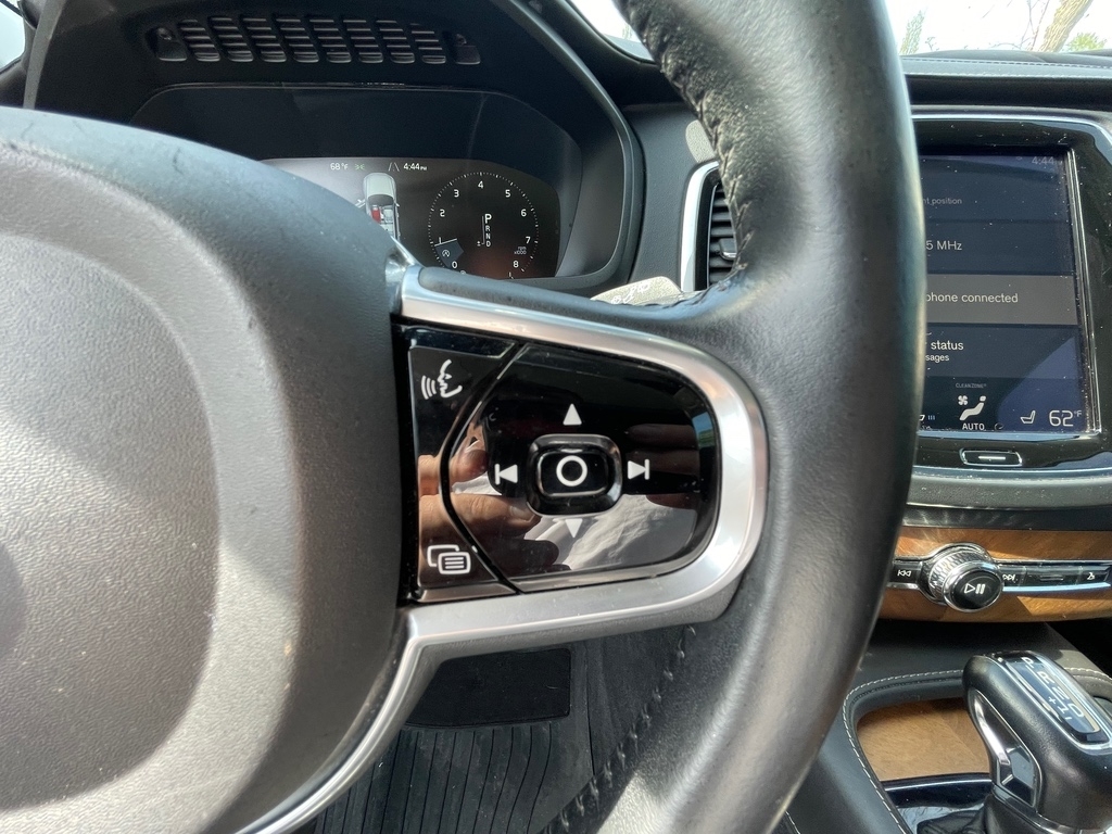 2017 Volvo XC90 T6 Inscription photo
