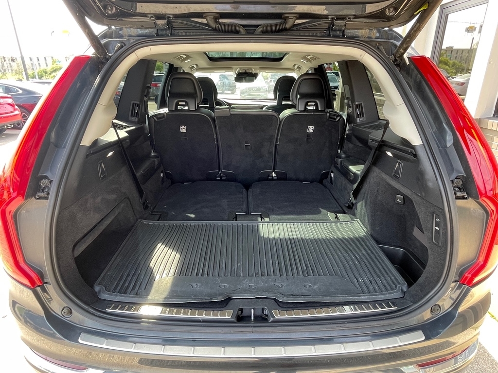 2017 Volvo XC90 T6 Inscription photo