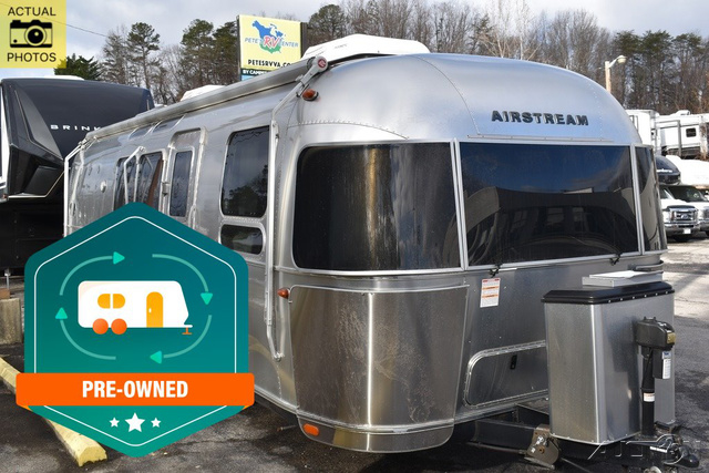 2021 Airstream Flying Cloud 30FB