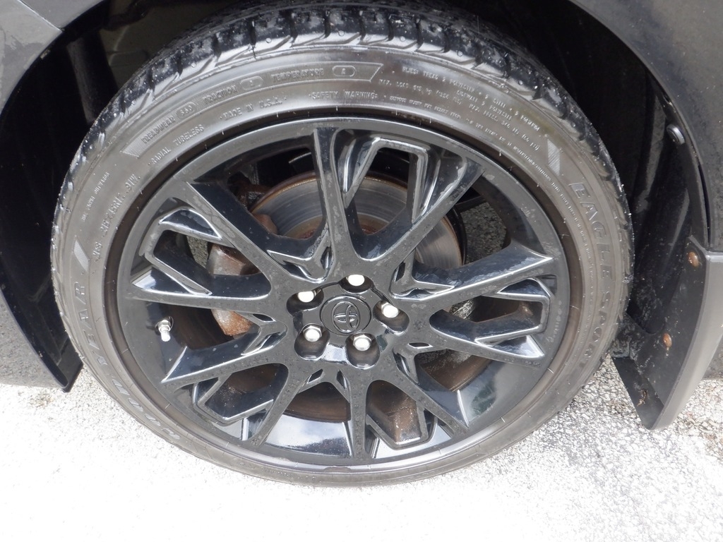 2016 Toyota Corolla S Special Edition photo