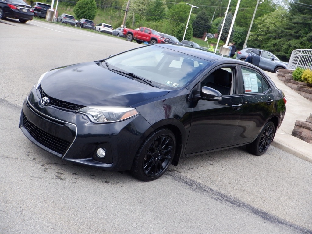 2016 Toyota Corolla S Special Edition photo