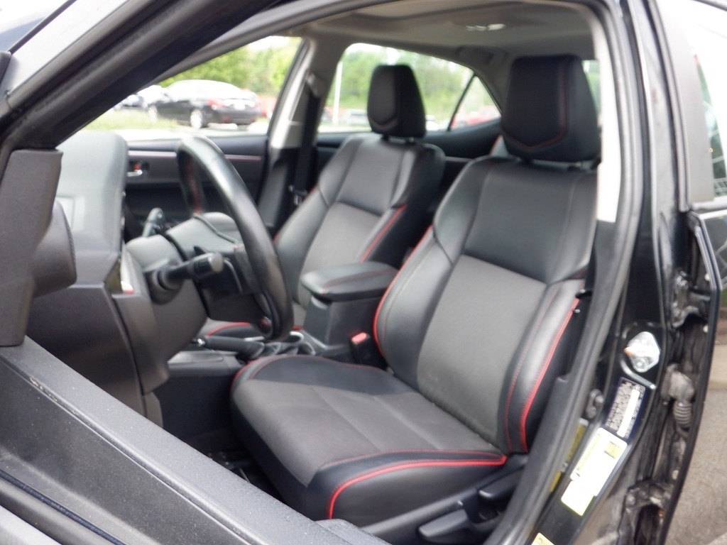 2016 Toyota Corolla S Special Edition photo
