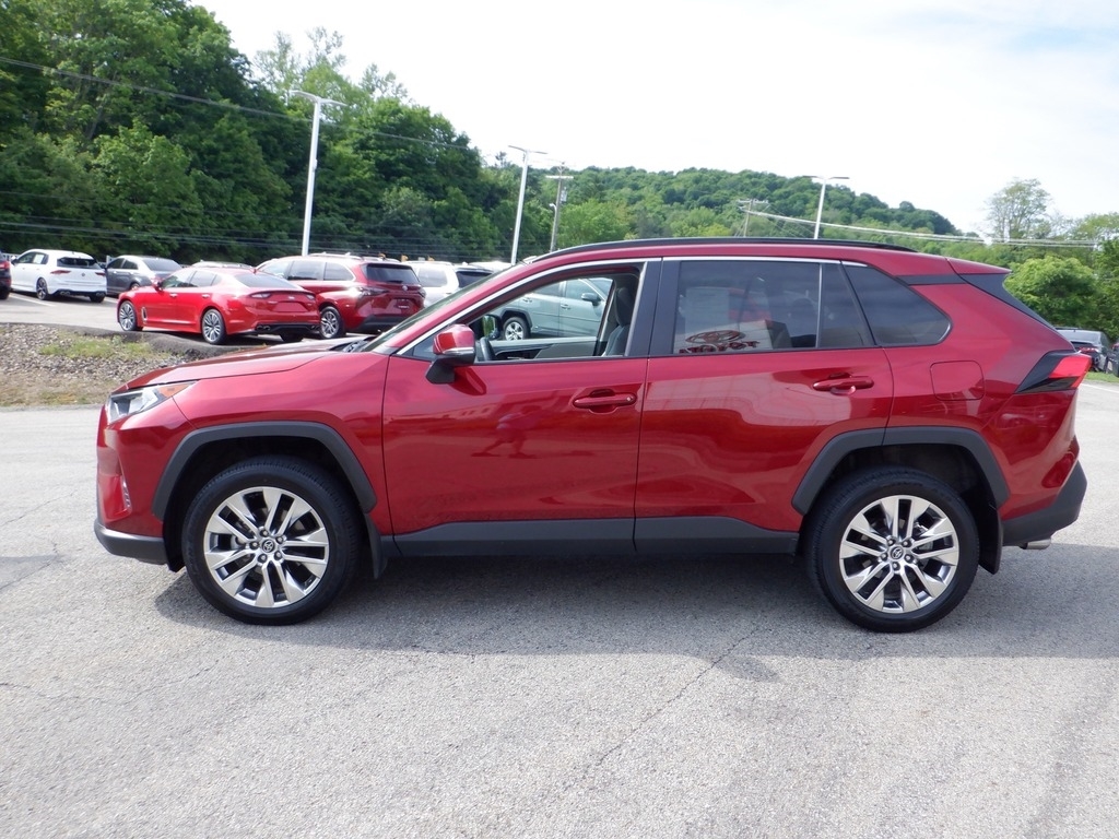 2021 Toyota RAV4 XLE Premium AWD photo