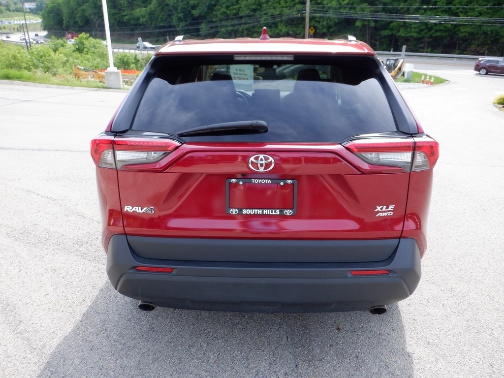 2021 Toyota RAV4 XLE Premium AWD photo