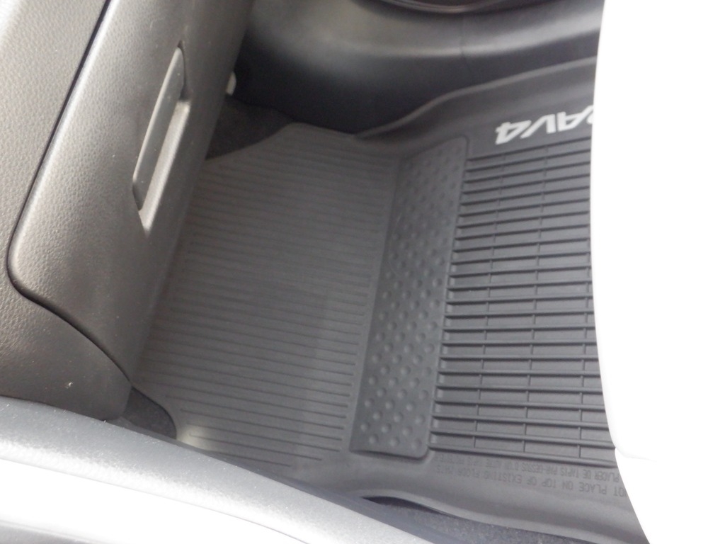 2021 Toyota RAV4 XLE Premium AWD photo