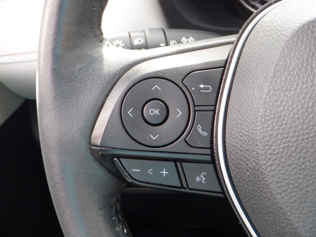 2021 Toyota RAV4 XLE Premium AWD photo
