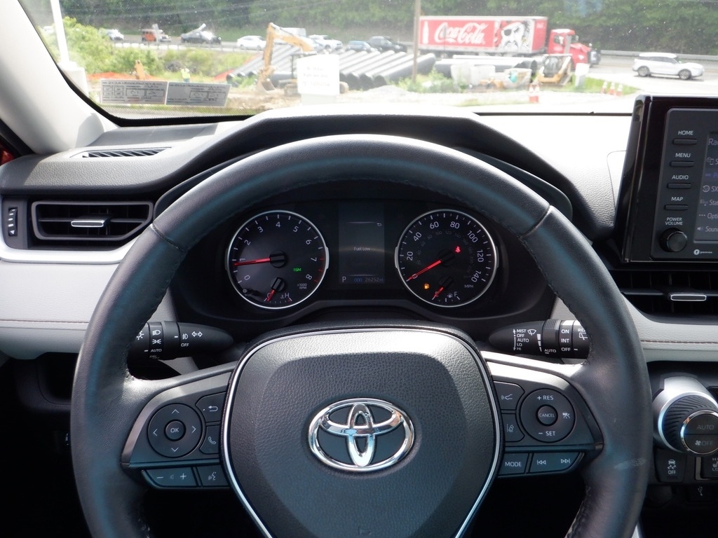 2021 Toyota RAV4 XLE Premium AWD photo