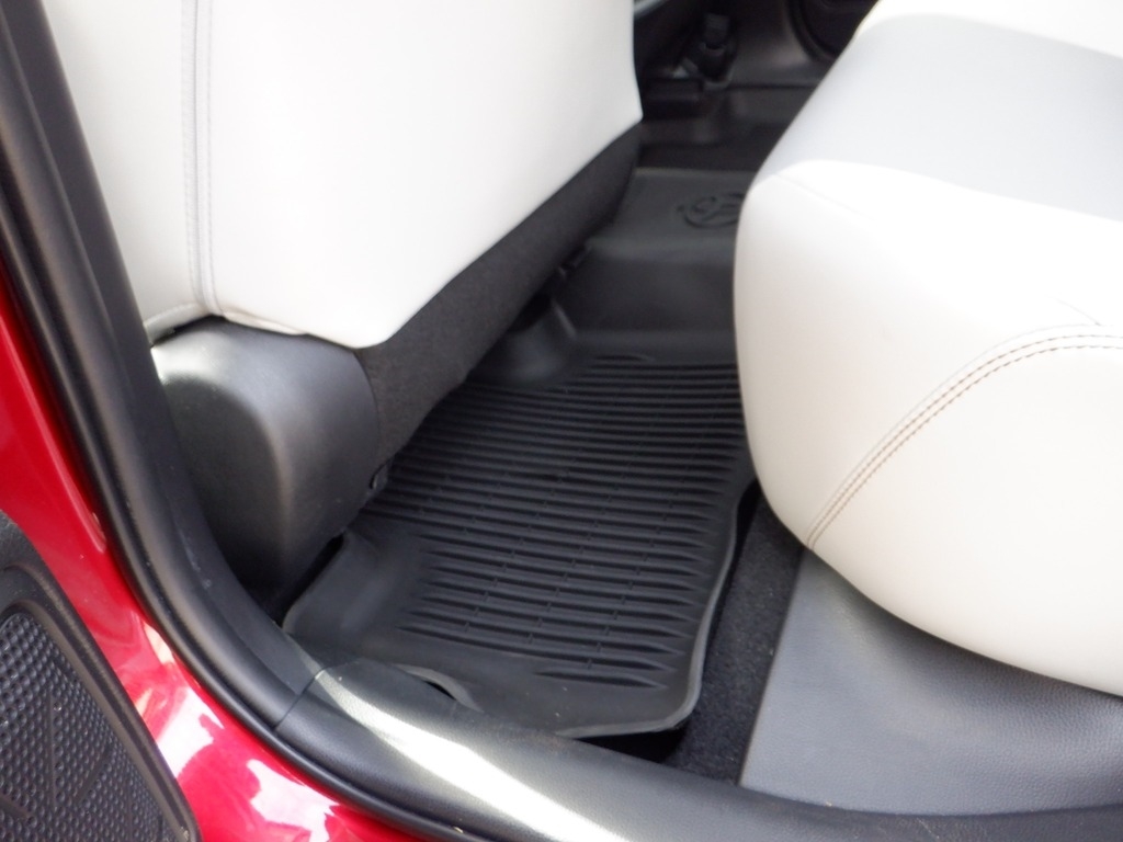 2021 Toyota RAV4 XLE Premium AWD photo