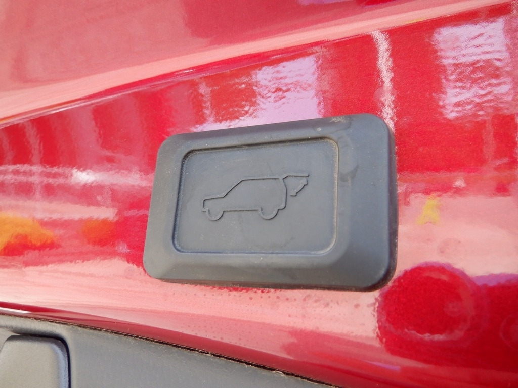 2021 Toyota RAV4 XLE Premium AWD photo