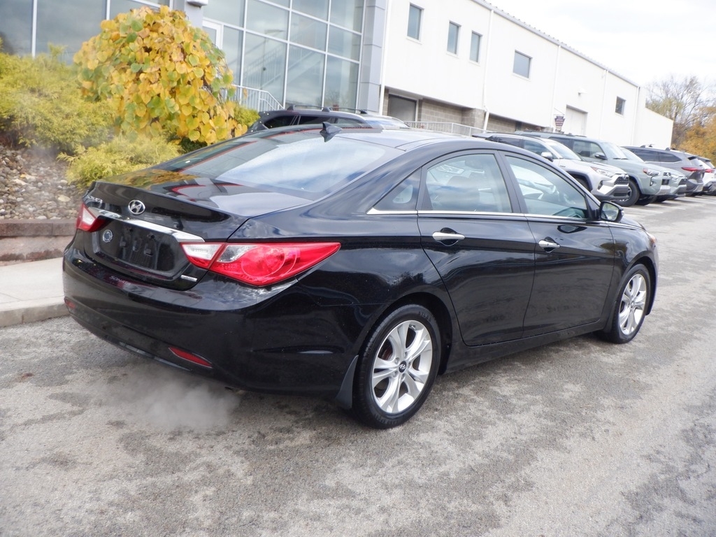 2012 Hyundai Sonata SE photo