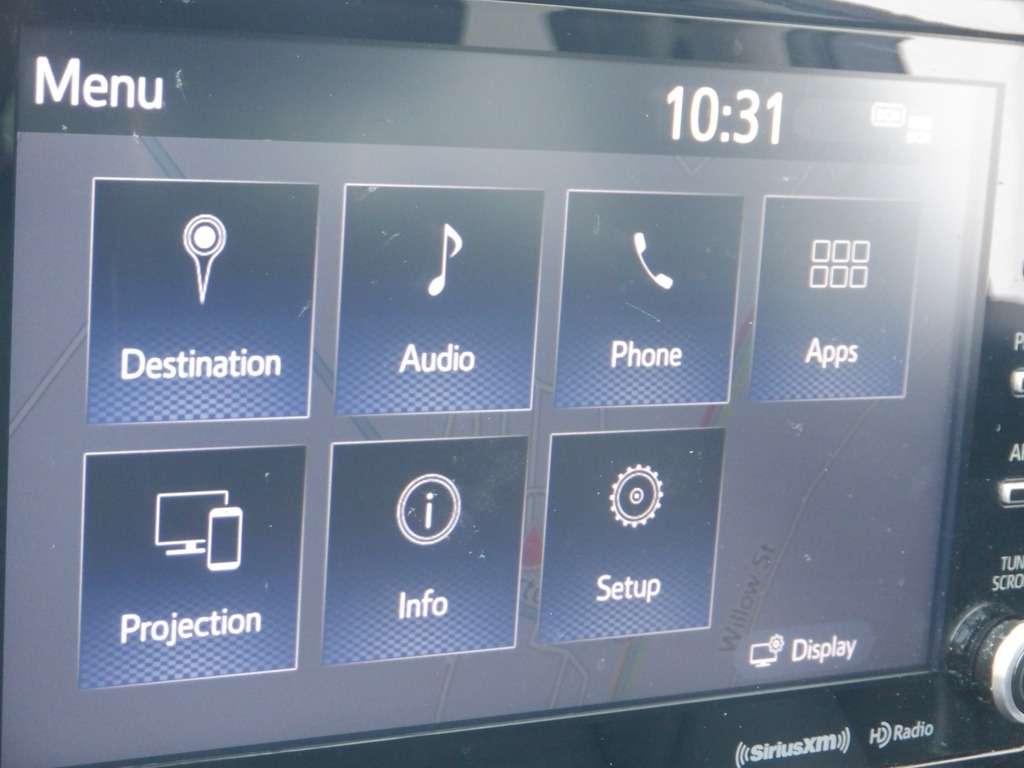 2021 Toyota Highlander XLE V6 AWD photo