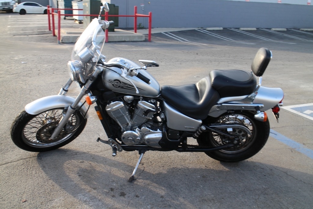 2006 honda shadow 600