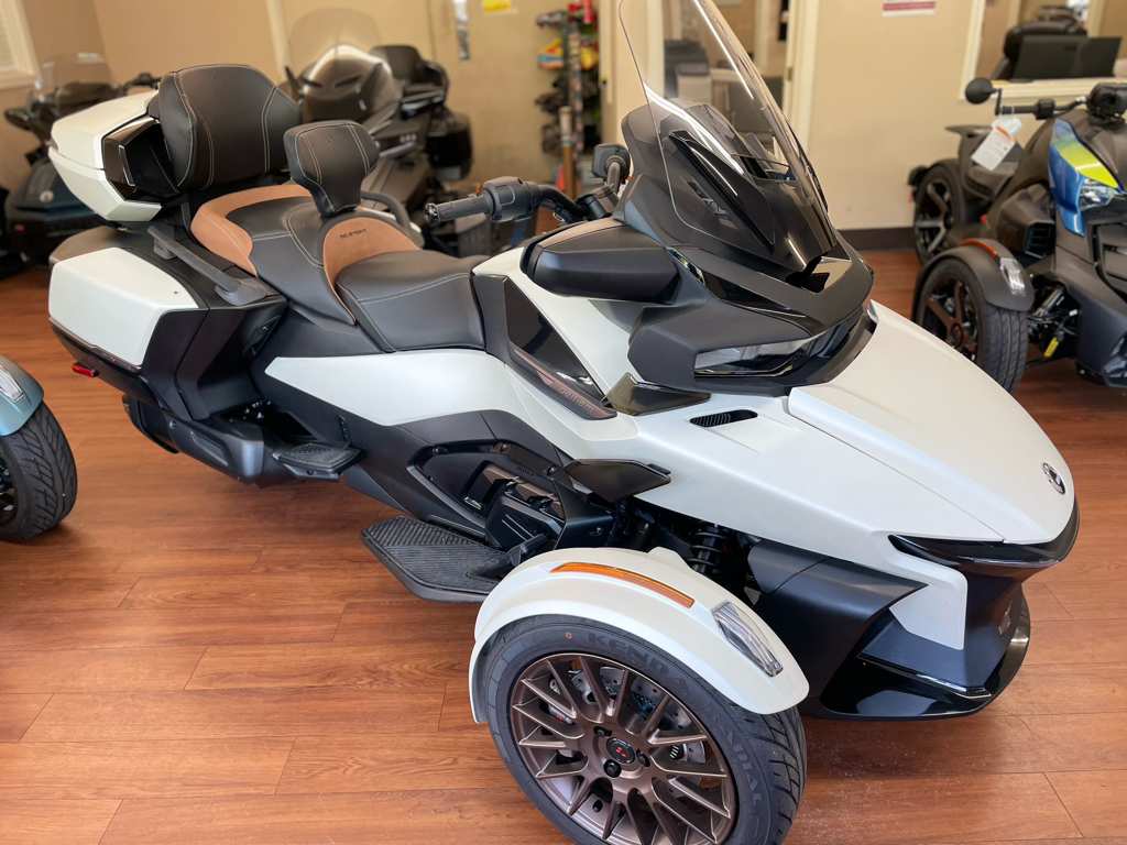 2024 Can-AM® Spyder RT Sea-To-Sky 1330